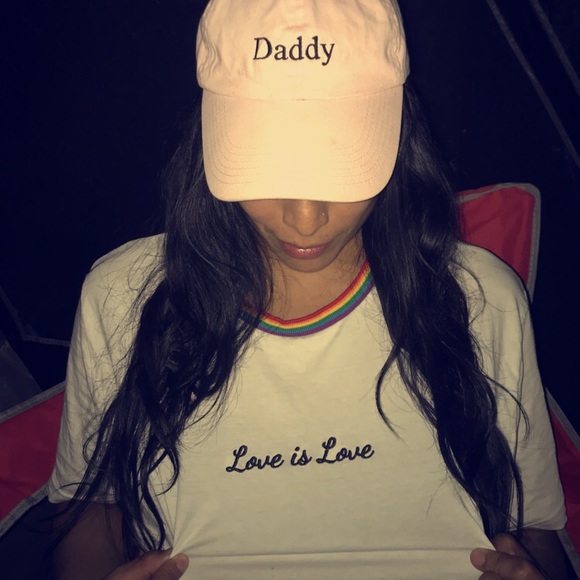 Meet your Posher, Melissa - Picture 4 of 7